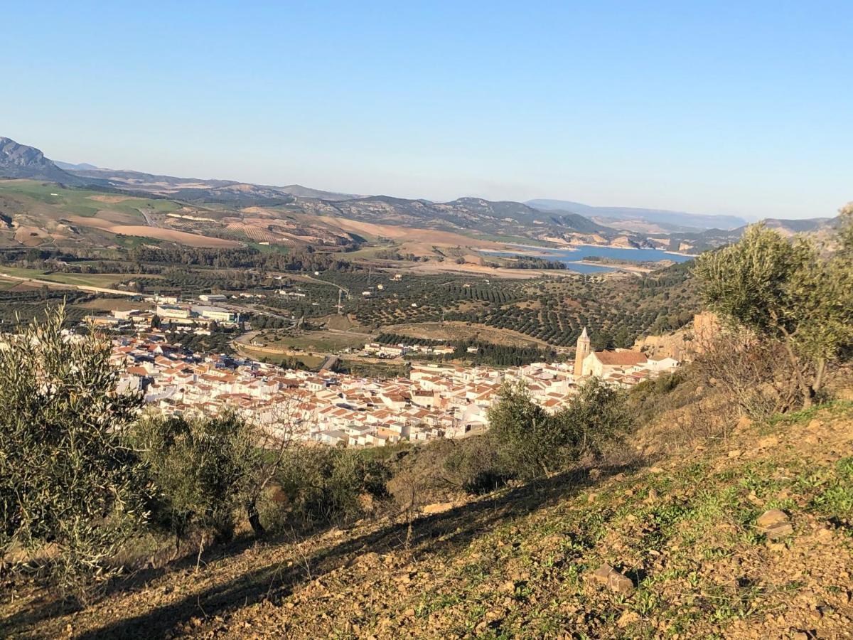 Studio Apartment In Ardales, Cerca El Caminito Del Rey Y Embalses 외부 사진